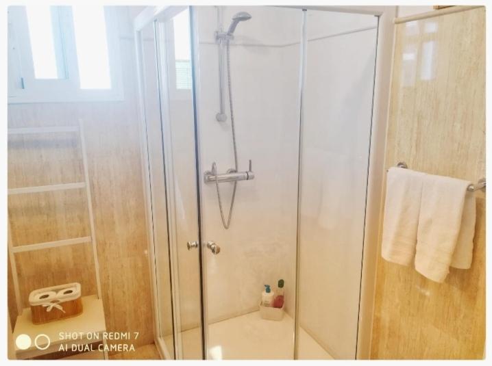 Apartamento Con Vistas Al Rio Guadalquivir En Triana, Sevilla Buitenkant foto