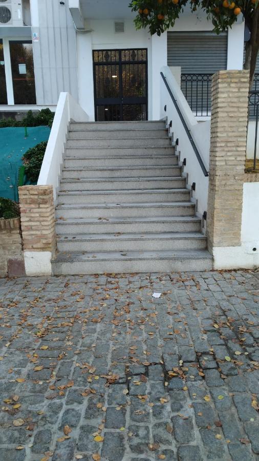 Apartamento Con Vistas Al Rio Guadalquivir En Triana, Sevilla Buitenkant foto